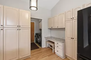 476 Oak Ridge Dr, Hartland, WI 53029 - Photo 18
