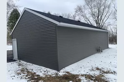 20365 W National Ave, New Berlin, WI 53146 - Photo 36