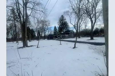 20365 W National Ave, New Berlin, WI 53146 - Photo 6