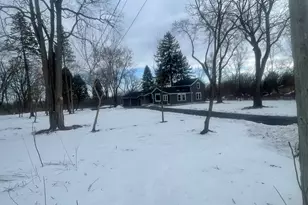 20365 W National Ave, New Berlin, WI 53146 - Photo 6