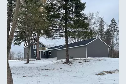 20365 W National Ave, New Berlin, WI 53146 - Photo 2