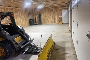 20365 W National Ave, New Berlin, WI 53146 - Photo 34