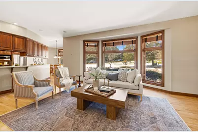 19930  Keswick Ct, Brookfield, WI 53045 - Photo 8