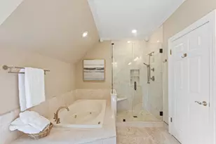 19930 Keswick Ct, Brookfield, WI 53045 - Photo 34