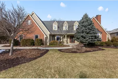 19930  Keswick Ct, Brookfield, WI 53045 - Photo 2