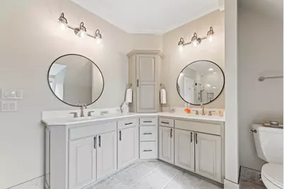 19930  Keswick Ct, Brookfield, WI 53045 - Photo 32