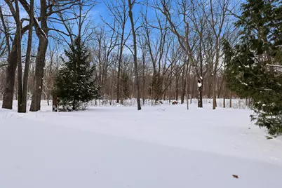 W3907  Silica Rd, Taycheedah, WI 54937 - Photo 96