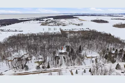 W3907  Silica Rd, Taycheedah, WI 54937 - Photo 170