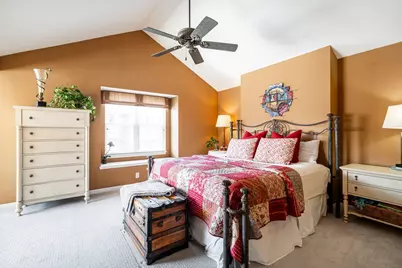 3870 S Lake Dr #1102, Saint Francis, WI 53235 - Photo 26