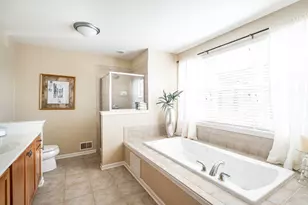 3870 S Lake Dr, Saint Francis, WI 53235 - Photo 36