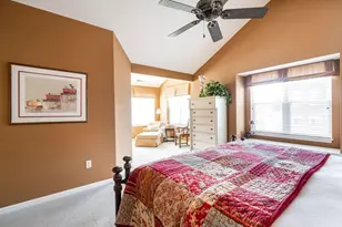 3870 S Lake Dr, Saint Francis, WI 53235 - Photo 28