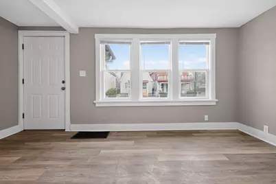 134 E Concordia Ave, Milwaukee, WI 53212 - Photo 32