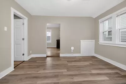 134 E Concordia Ave, Milwaukee, WI 53212 - Photo 8