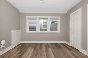 134 E Concordia Ave, Milwaukee, WI 53212 - Photo 6