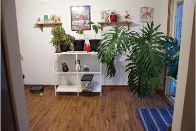 3017 W Ramsey Ave, Greenfield, WI 53221 - Photo 6