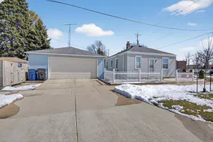 3316 Durand Ave, Racine, WI 53405 - Photo 4