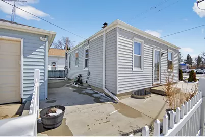 3316  Durand Ave, Racine, WI 53405 - Photo 8