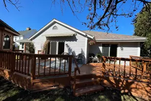 11625 W Sunset Ln, Greenfield, WI 53228 - Photo 34