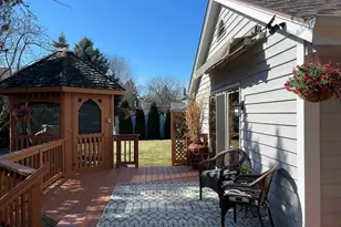 11625 W Sunset Ln, Greenfield, WI 53228 - Photo 32