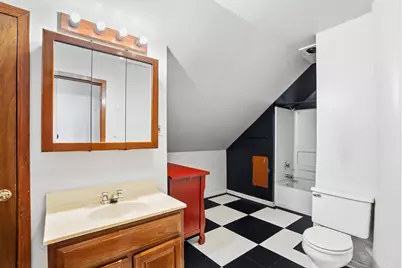 2953 S Kinnickinnic Ave, Milwaukee, WI 53207 - Photo 20