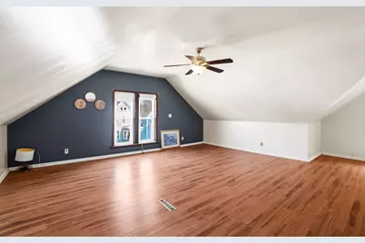 2953 S Kinnickinnic Ave, Milwaukee, WI 53207 - Photo 16