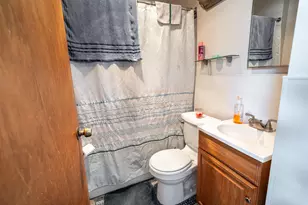 2953 S Kinnickinnic Ave, Milwaukee, WI 53207 - Photo 14