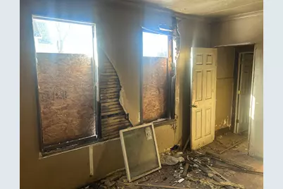 3047 N 22nd St, Milwaukee, WI 53206 - Photo 2