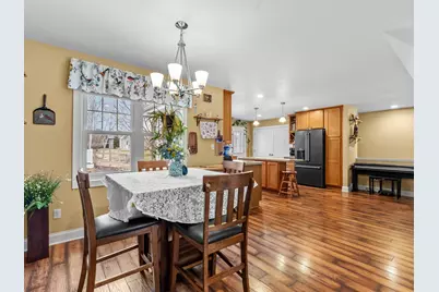 468  Pickett St, Plymouth, WI 53073 - Photo 14