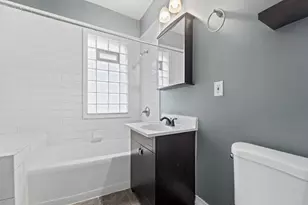 3143 N Holton St, Milwaukee, WI 53212 - Photo 26