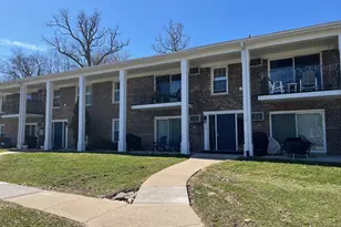 118 Evelyn Ln, Lake Geneva, WI 53147 - Photo 1