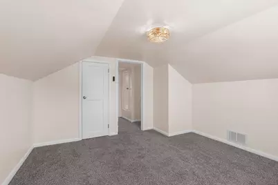 1316 N 8th St, Manitowoc, WI 54220 - Photo 24