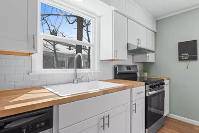 1316 N 8th St, Manitowoc, WI 54220 - Photo 10