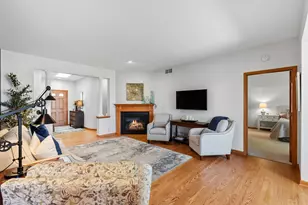 1668 Iroquois Ave, Grafton, WI 53024 - Photo 6