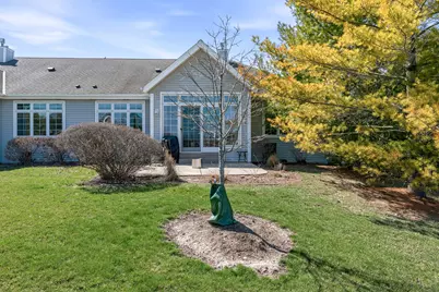 1668  Iroquois Ave, Grafton, WI 53024 - Photo 2