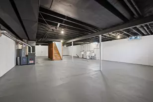 6500 W Glendale Ave, Milwaukee, WI 53218 - Photo 20
