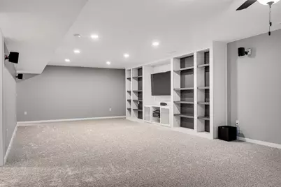 1605  Waxwing Ln, Holmen, WI 54636 - Photo 36