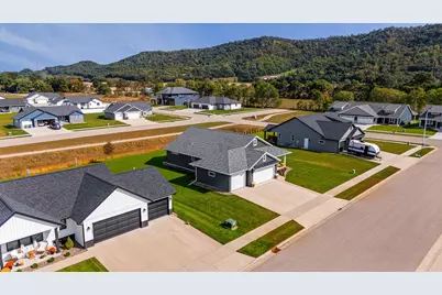 1605  Waxwing Ln, Holmen, WI 54636 - Photo 62