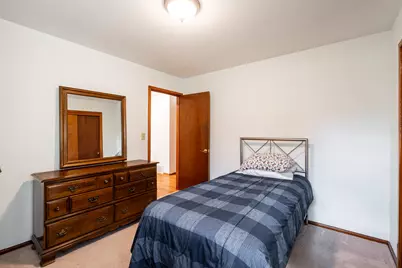 5921  Sycamore St, Greendale, WI 53129 - Photo 20