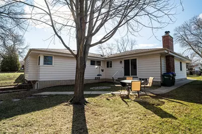 5921  Sycamore St, Greendale, WI 53129 - Photo 34