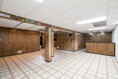 5921  Sycamore St, Greendale, WI 53129 - Photo 24