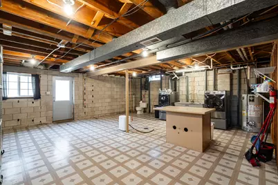 5921  Sycamore St, Greendale, WI 53129 - Photo 28