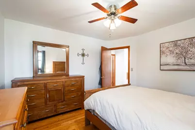 5921  Sycamore St, Greendale, WI 53129 - Photo 22