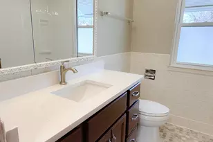 2405 S 83rd St, West Allis, WI 53219 - Photo 24