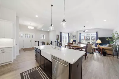 S70W15775  Sandalwood Dr, Muskego, WI 53150 - Photo 8