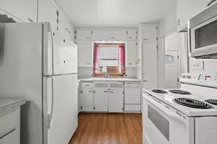 1901 74th Pl, Kenosha, WI 53143 - Photo 6