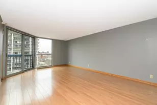 1660 N Prospect Ave, Milwaukee, WI 53202 - Photo 6