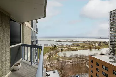 1660 N Prospect Ave #1406, Milwaukee, WI 53202 - Photo 10