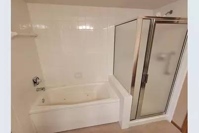 1925  Springbrook N - #D, Waukesha, WI 53186 - Photo 20