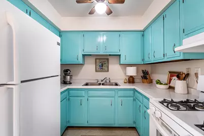 3429 S Pine Ave #6, Milwaukee, WI 53207 - Photo 10