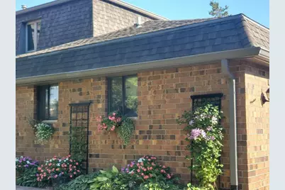 8179 S Forest Hills Cir, Franklin, WI 53132 - Photo 34